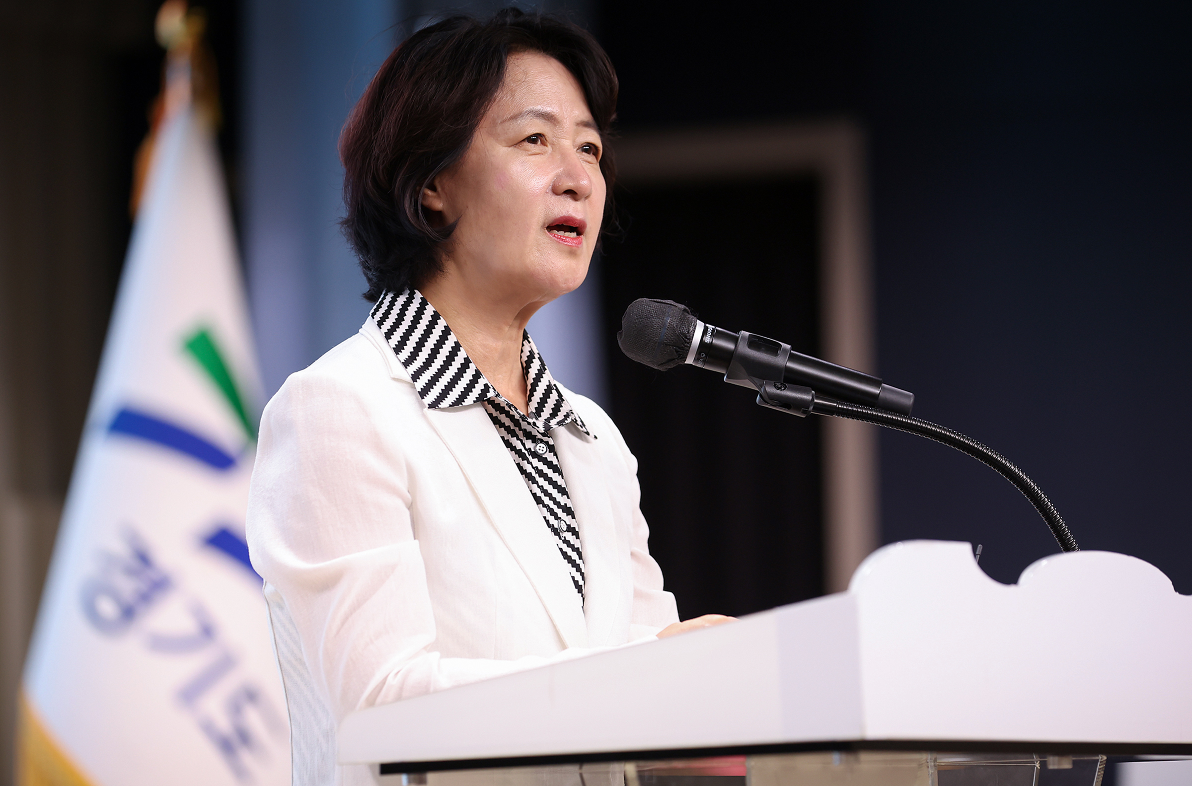 추미애 지사, 도민 자녀장학생에 “꿈을 응원하는 손길 잊지 말길” 축하