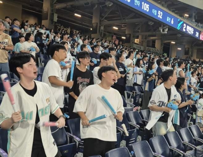 창원특례시, 지역아동센터 아동에게 야구 관람권·간식 바우처 지원