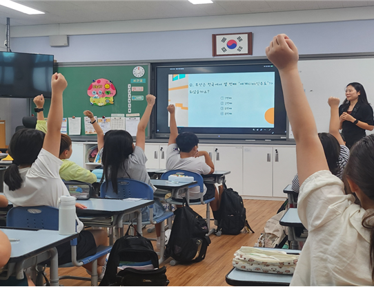 “아이들의 눈으로 부산을 리디자인하다”… WDC 부산, 일상 속 디자인 교육 본격 추진