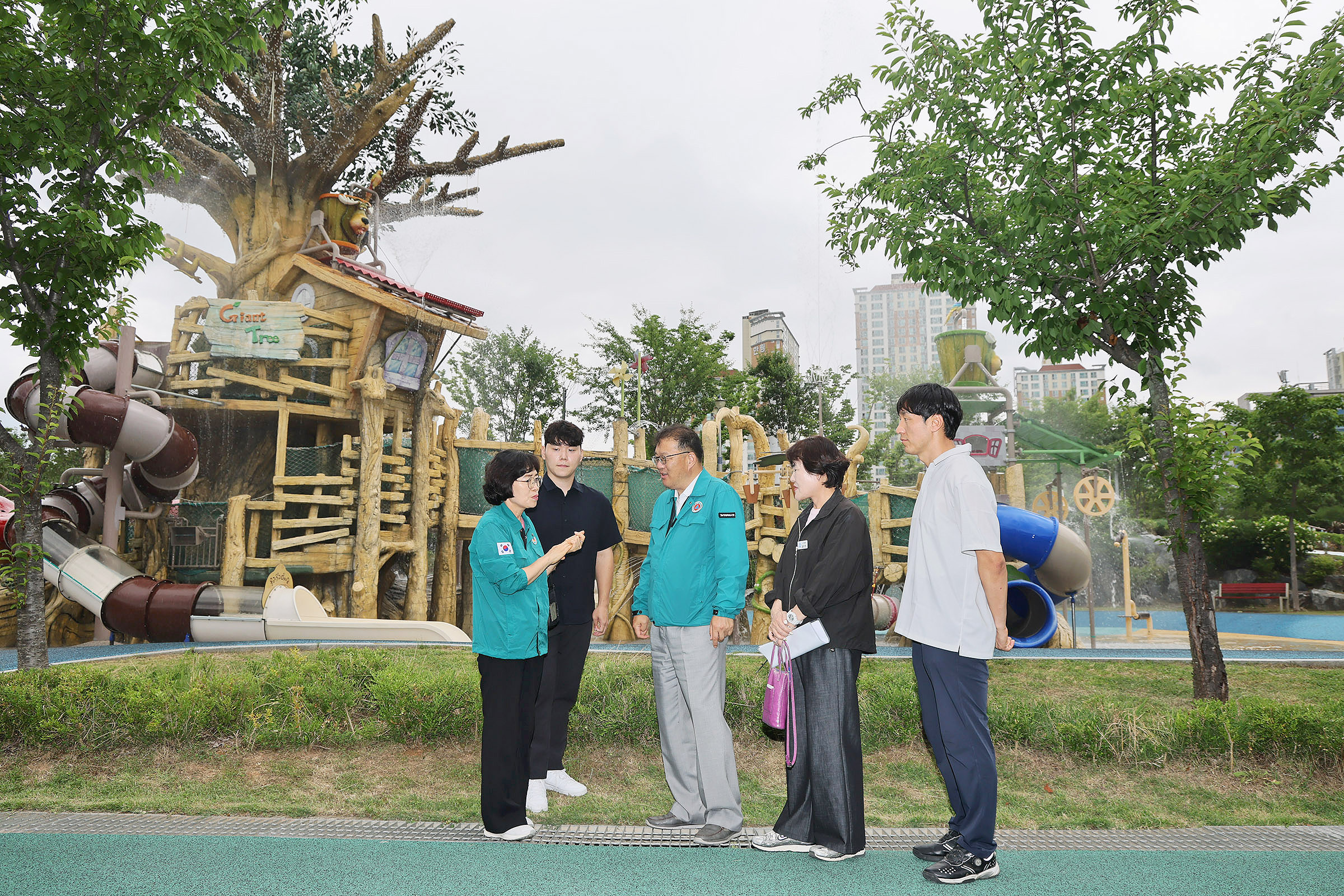 장금용 창원특례시장 권한대행, 물놀이장 개장 준비를 위한 현장 점검