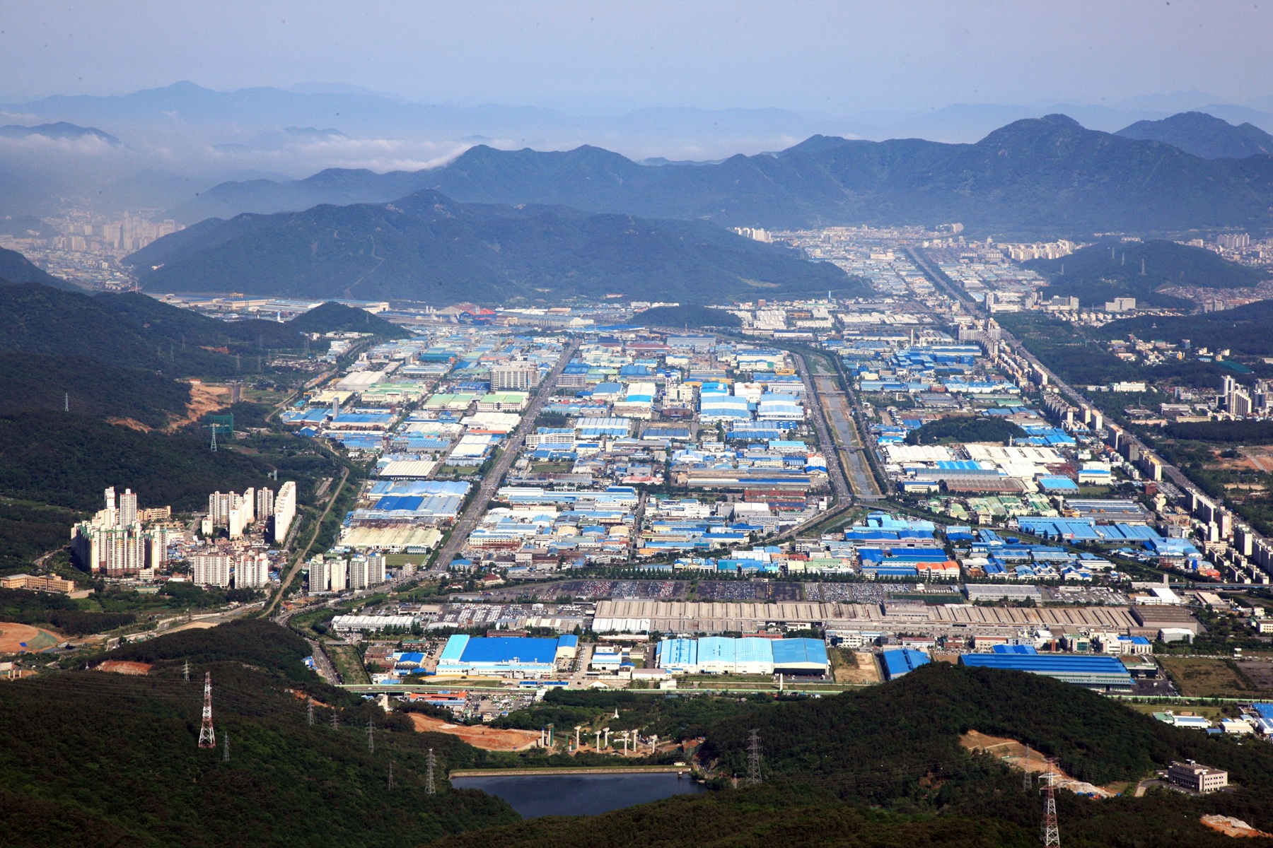 창원특례시, 전국 최초 산업단지 공유형 5G 특화망 구축으로 제조혁신 선도