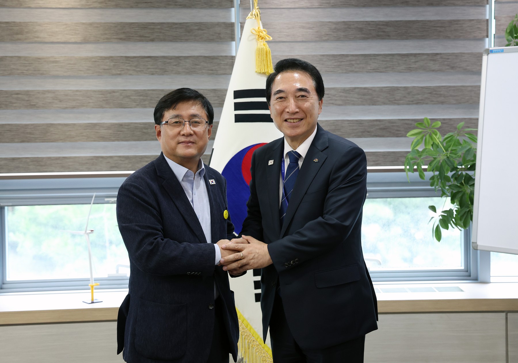 발전통합본사 충남 유치 ‘화력’ 집중