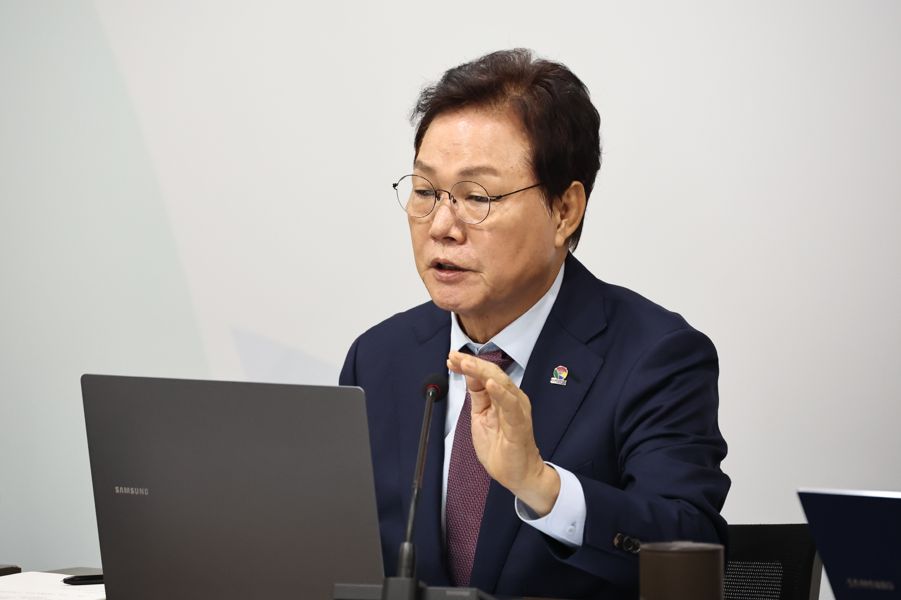 박완수 지사 “10년 뒤 경남의 모습 그려야... 분야별 미래비전 구체화하라”
