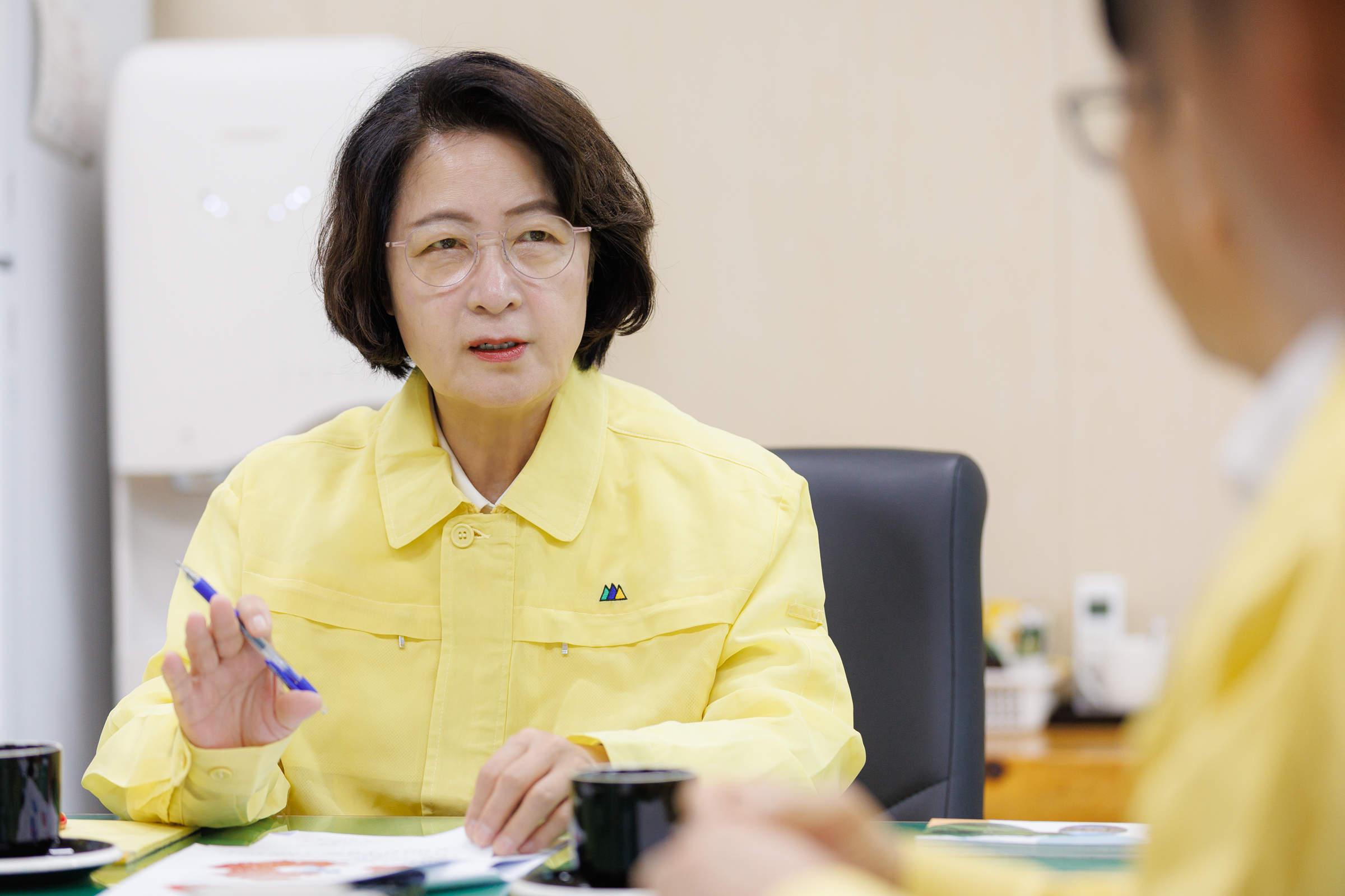 추미애, 오산 물향기수목원에서 소나무재선충병 대응 현장 점검